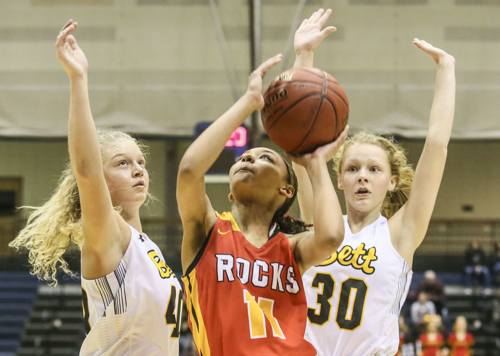 011120-qct-spt-girls-shootout-07.JPG